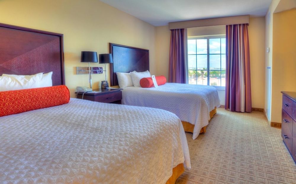 Embassy Suites By Hilton Laredo Chambre photo