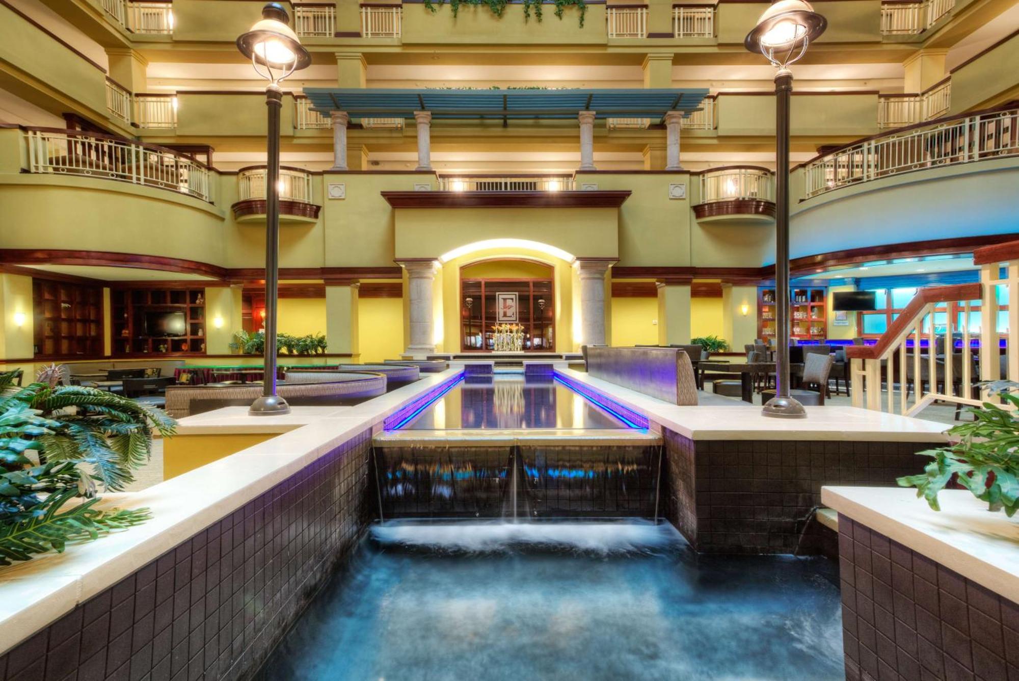 Embassy Suites By Hilton Laredo Extérieur photo