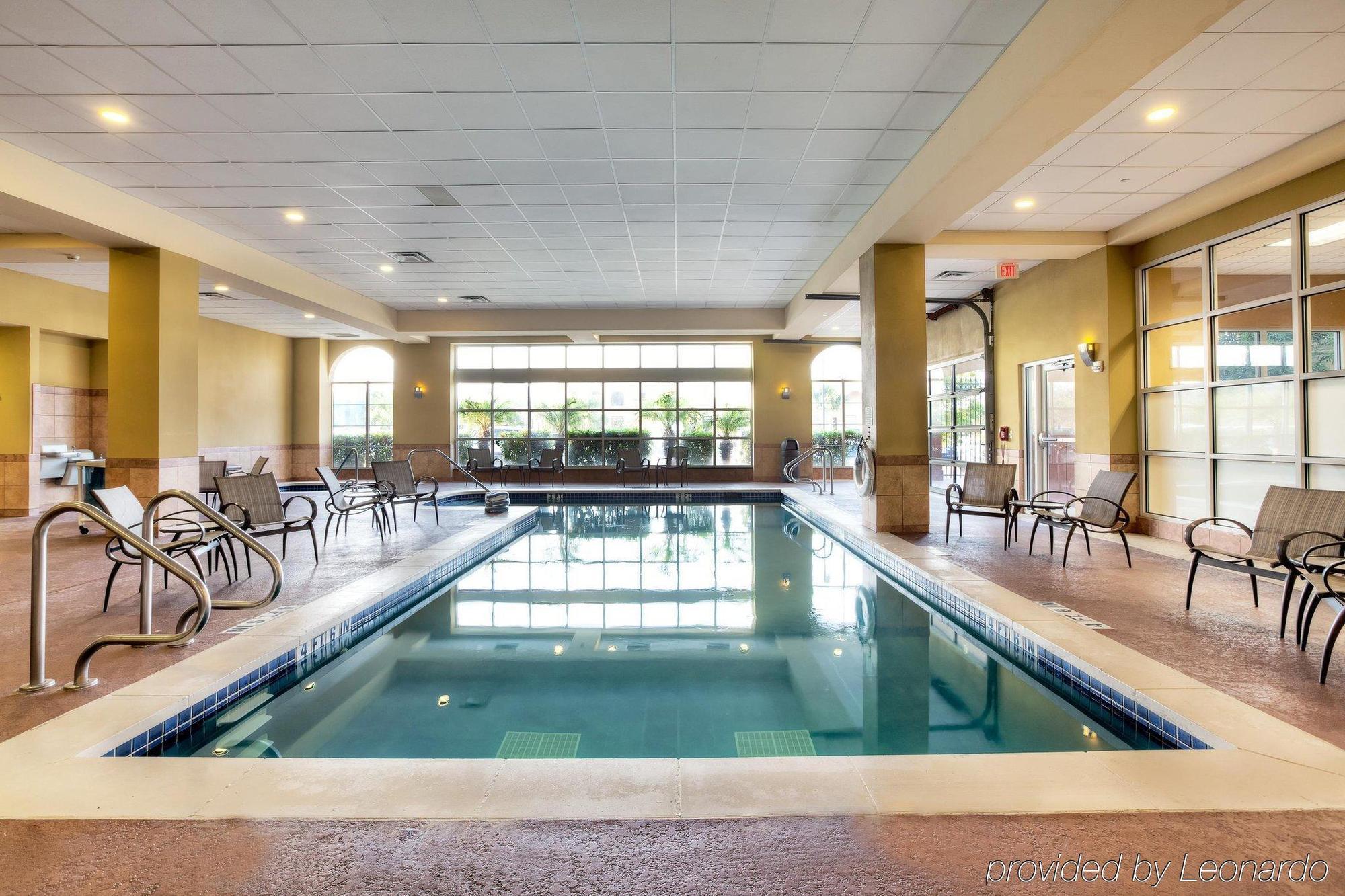 Embassy Suites By Hilton Laredo Extérieur photo
